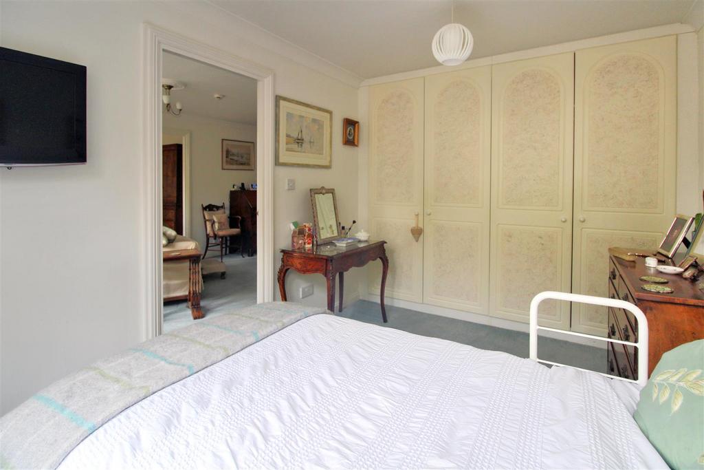 Bedroom #1.jpg