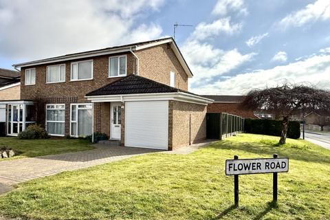 3 bedroom semi-detached house for sale, Flower Road, Stratford-upon-Avon CV37