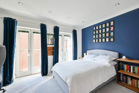 8 Kings Pool Walk, York, YO1 7NA
