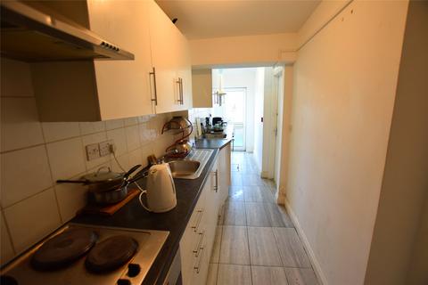 1 bedroom property to rent, Collier Row Lane, Romford RM5