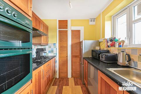 2 bedroom apartment to rent, Aldrington Road, London, SW16