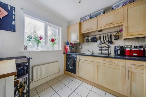 3 bedroom semi-detached house for sale, Pantile Close, Tilehurst, Reading