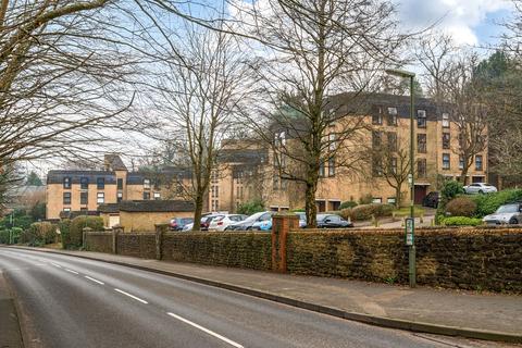 79 Chapel Fields, Godalming, GU7 2AA