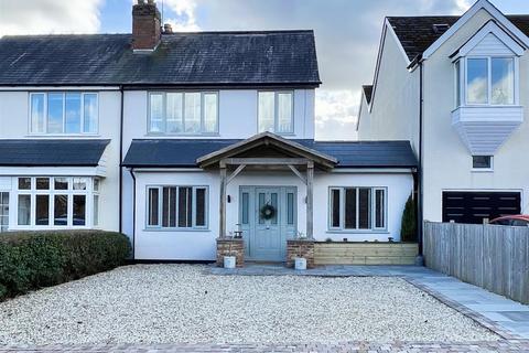 3 bedroom semi-detached house for sale, Haybridge Avenue, Hagley, Stourbridge