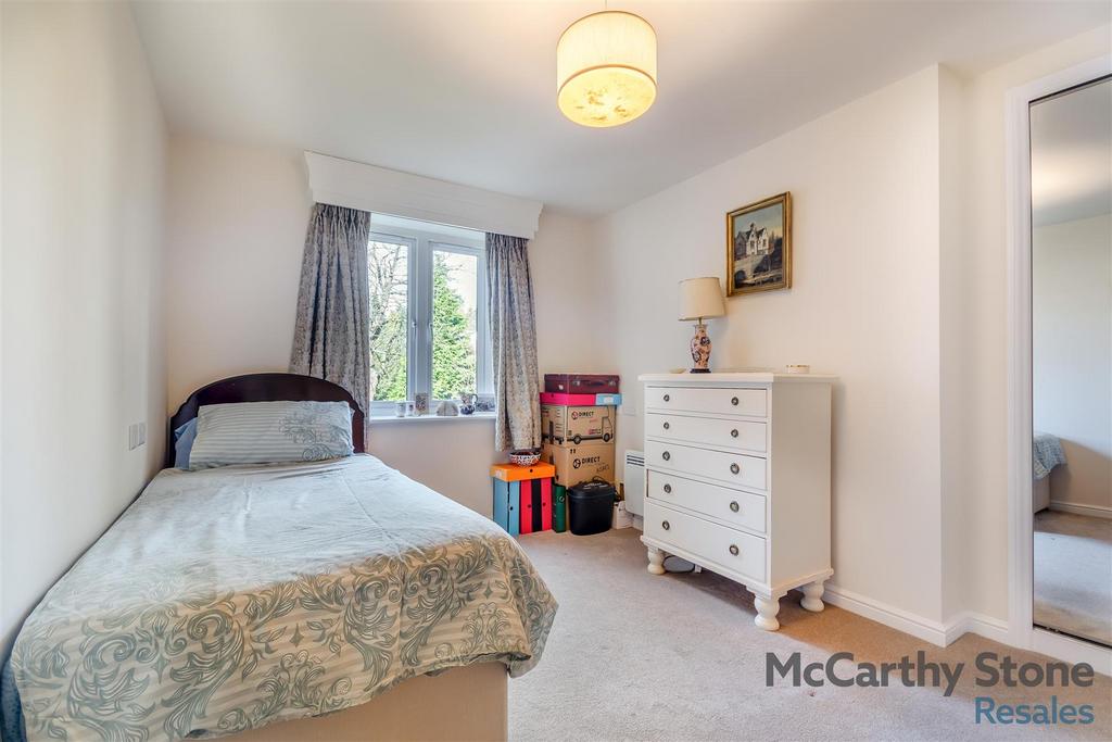 8638130-interior08.jpg