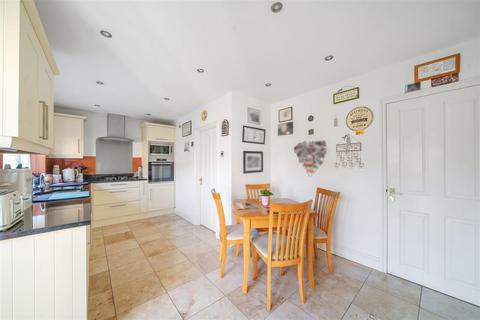 3 bedroom detached house for sale, Turner Way, Bedford