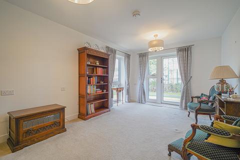 2 bedroom apartment for sale, Connaught Close, Shirley, B90