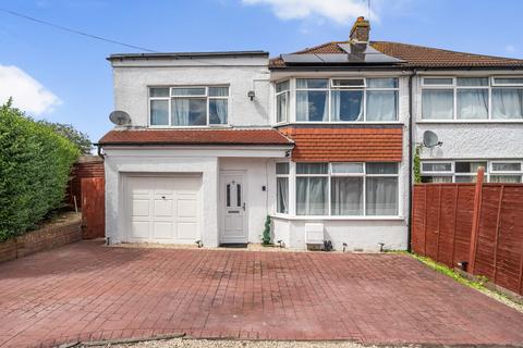 4 bedroom semi-detached house for sale, Merlin Road North, Welling