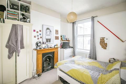 2 bedroom flat to rent, Ditchling Road, Brighton BN1