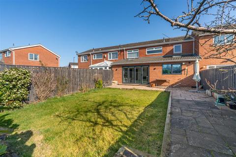 4 bedroom detached house to rent, Agricola Gardens, Hadrian Park, NE28