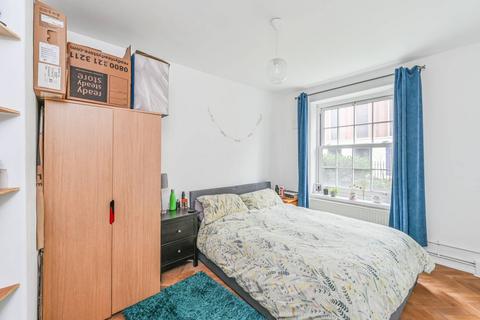 1 bedroom flat to rent, Lockwood House, Oval, London, SE11