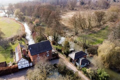 5 bedroom detached house for sale, Harleston IP20