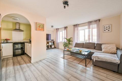 2 bedroom flat for sale, Sterling Gardens, New Cross, London, SE14