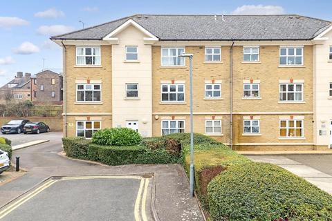 1 bedroom flat for sale, Stapleford Close, Chelmsford, CM2