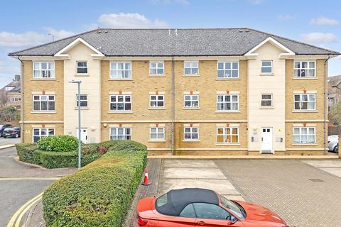 1 bedroom flat for sale, Stapleford Close, Chelmsford, CM2