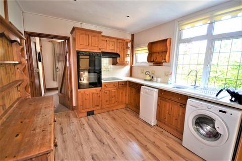 4 bedroom bungalow for sale, Station Road, Southminster