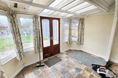 90 Bradley Road, Trowbridge, BA14 0RB