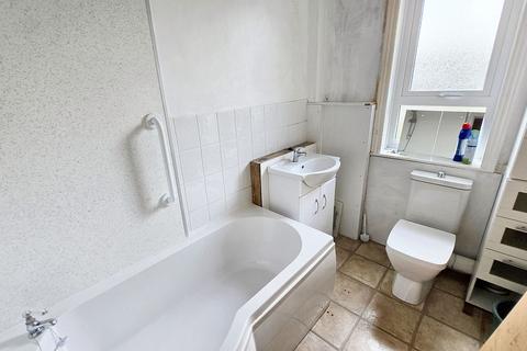 90 Bradley Road, Trowbridge, BA14 0RB