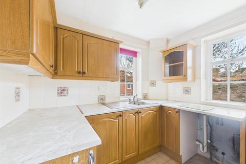 2 bedroom semi-detached house for sale, Westgate, Louth LN11