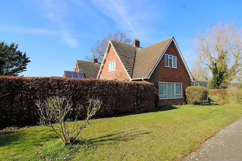 5 bedroom chalet for sale, Maltings Garth, Bury St. Edmunds IP31