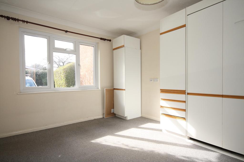 Studio Room