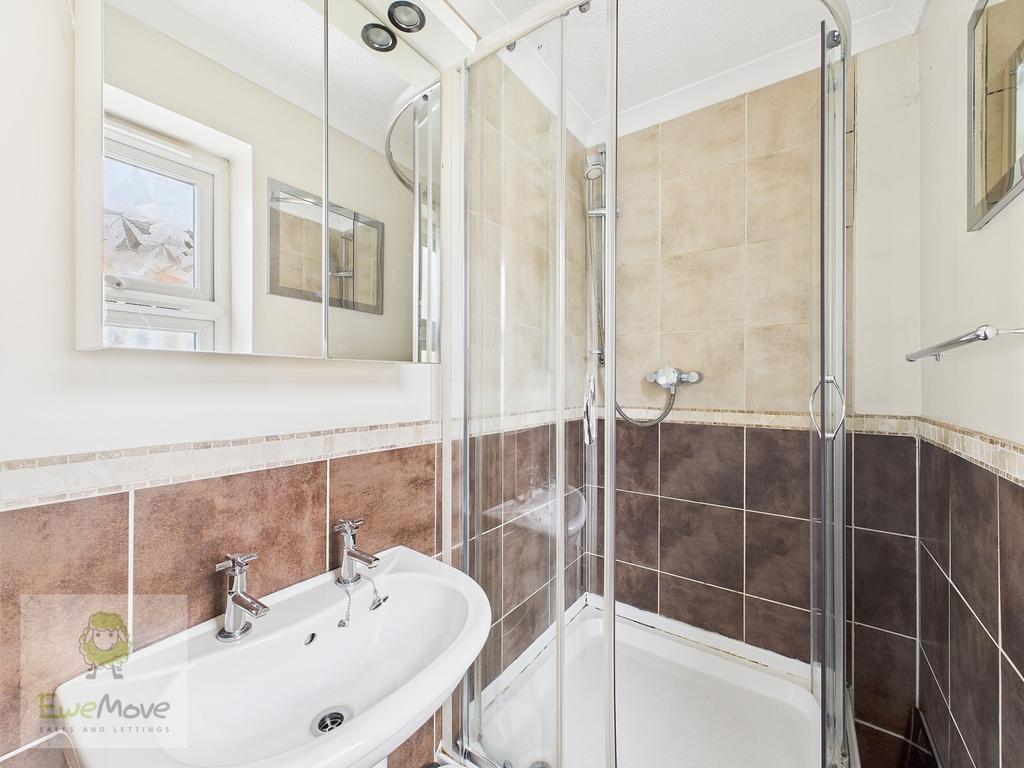 Ensuite Shower Room