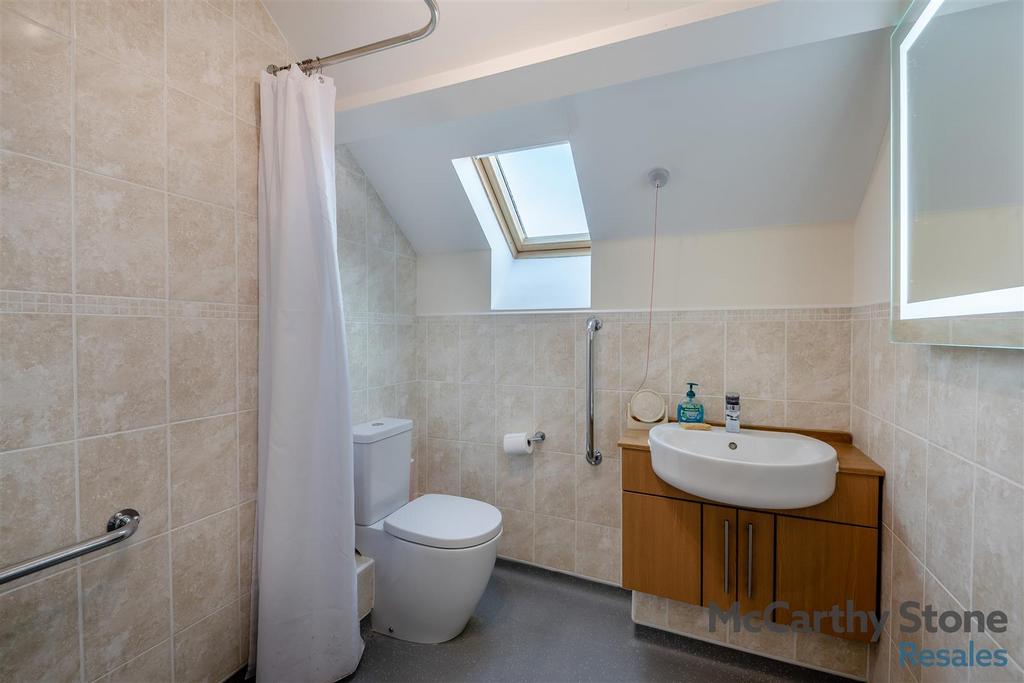 8637680-interior01.jpg