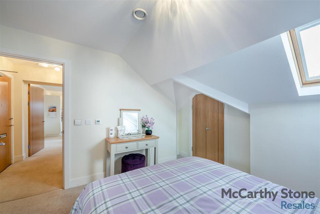 8637680-interior09.jpg