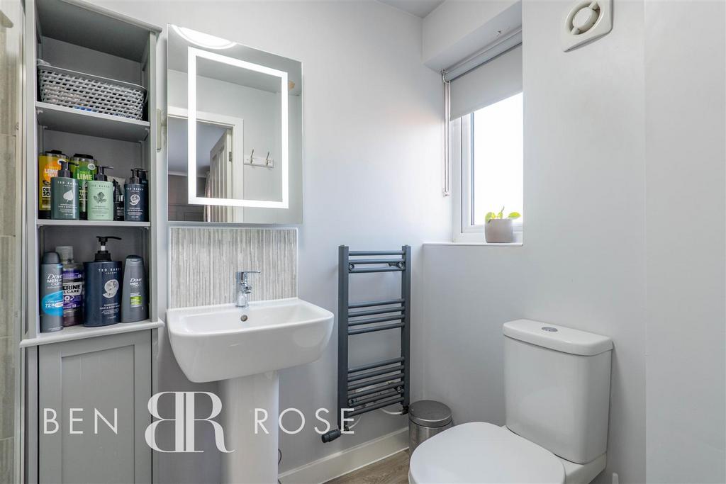 Master Ensuite