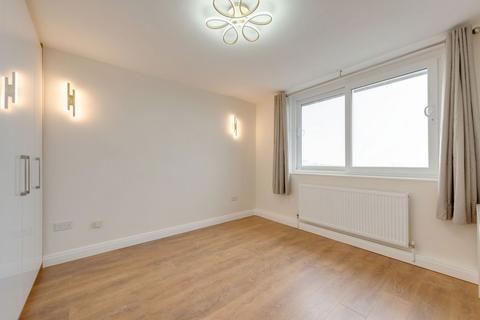 2 bedroom flat to rent, Notting Hill Gate, London W11