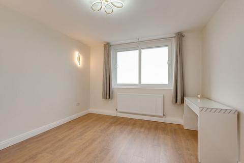 2 bedroom flat to rent, Notting Hill Gate, London W11