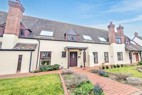 3 bedroom terraced house for sale, Farnham