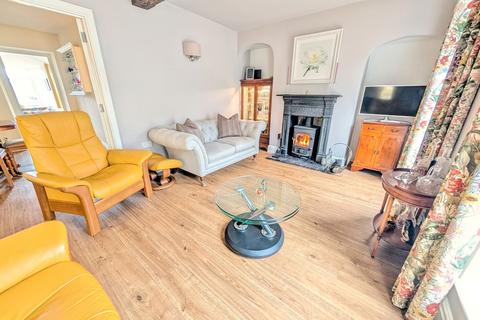 3 bedroom terraced house for sale, Farnham