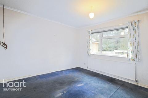 8 Embleton Road, Headley Down, Bordon, GU35 8AJ