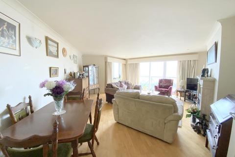 2 bedroom apartment for sale, The Waterfront Queens Parade, Cleethorpes