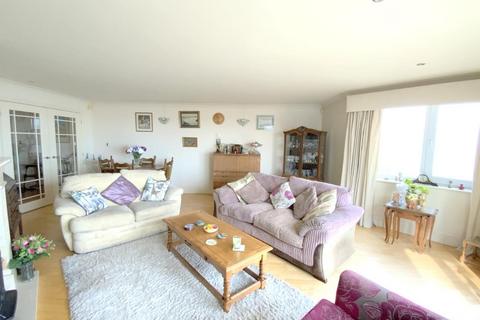 2 bedroom apartment for sale, The Waterfront Queens Parade, Cleethorpes