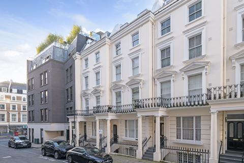 1 bedroom apartment for sale, Westbourne Grove, W2