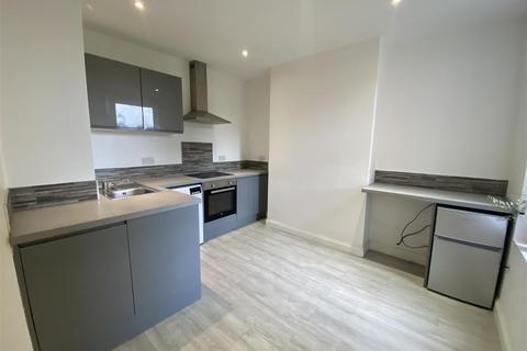 1 bedroom flat to rent, Barton Road, Stretford, Manchester