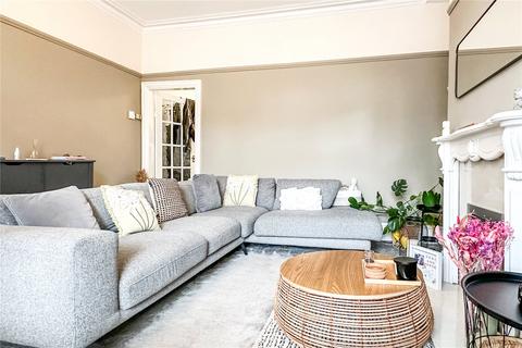 44 Whitegate Lane, Chadderton, Oldham, OL9 8LS