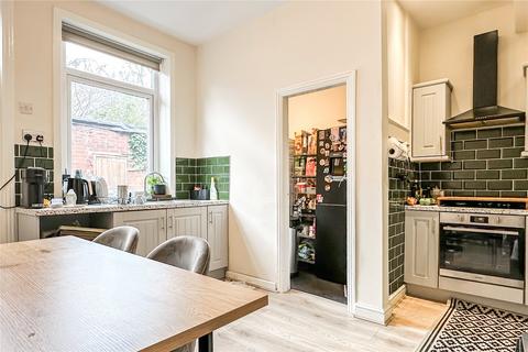 44 Whitegate Lane, Chadderton, Oldham, OL9 8LS