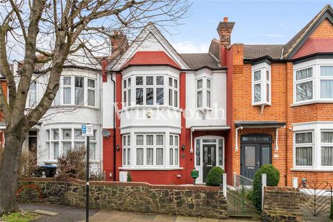 4 bedroom terraced house for sale, Osborne Road, London, N13