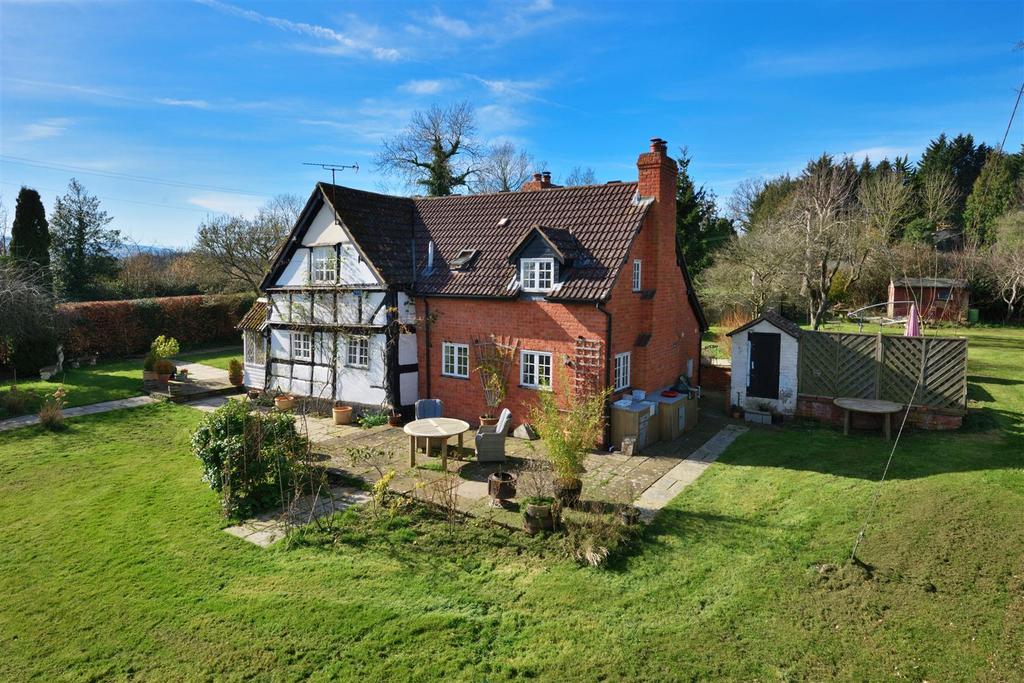 White Oak Cottage Eardisley (19).jpg