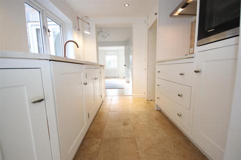 2 bedroom house to rent, North Cottages, Cambridge CB2