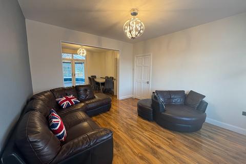 5 bedroom semi-detached house for sale, Denton Road, Denton Burn, Newcastle upon Tyne, NE15