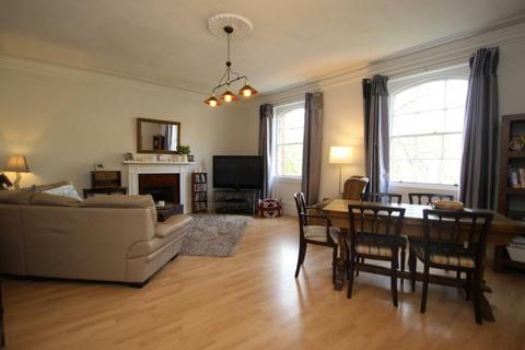 2 bedroom apartment to rent, Balham Park Road, London SW12