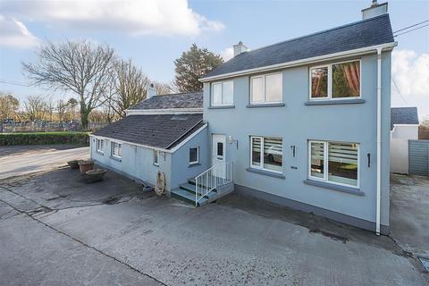 5 bedroom detached house for sale, Cox Hill, Truro TR4