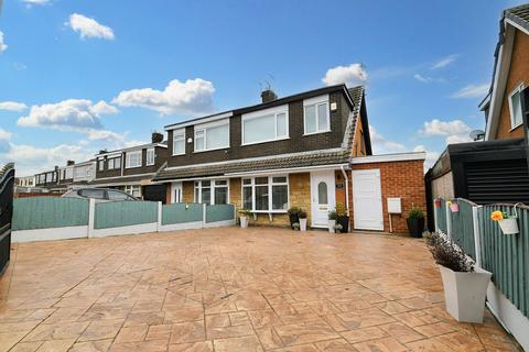 3 bedroom semi-detached house for sale, Thirlmere Avenue, Tyldesley, M29