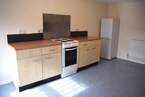 2 bedroom flat to rent, Shields Road, Newcastle upon Tyne NE6