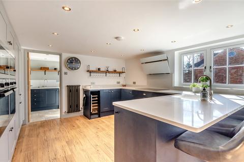 4 bedroom detached house for sale, Swynford Cottage, 7 Cottage Lane, Collingham, Newark, NG23