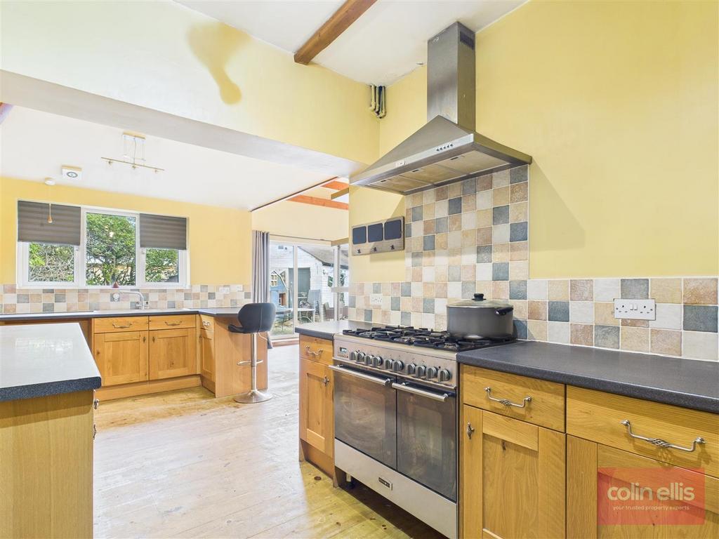 CAM05075 G0-PR0050-STILL014.jpg